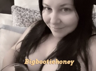 Bigbootiehoney