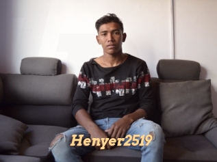 Henyer2519