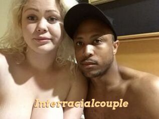 Interracial_couple_