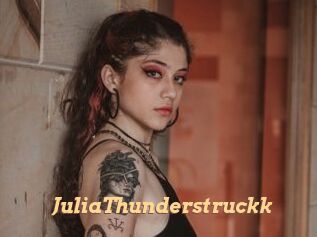 JuliaThunderstruckk