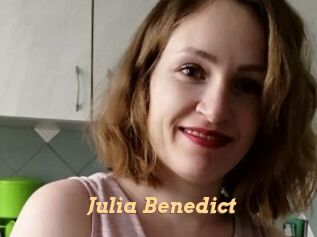 Julia_Benedict