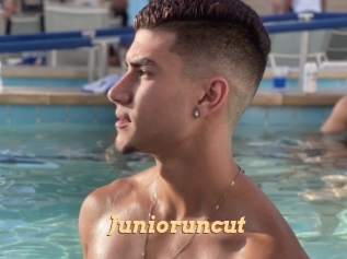 Junioruncut