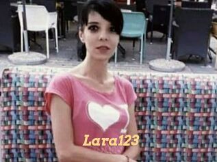 Lara123