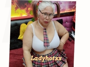 Ladyhotxx