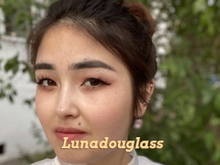 Lunadouglass