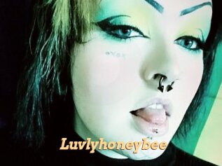 Luvlyhoneybee