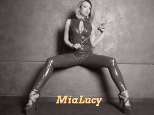 MiaLucy