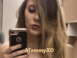 MommyXO