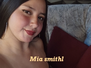 Mia_smithl