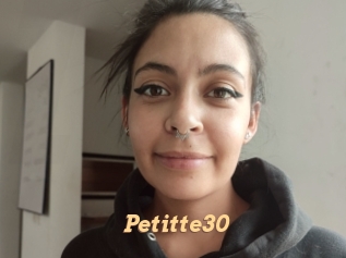 Petitte30