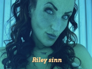 Riley_sinn