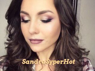 SandraSyperHot