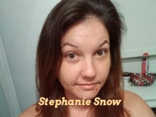 Stephanie_Snow