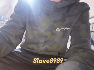 Slave8989