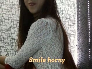Smile_horny