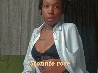 Stonnie_rose