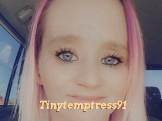 Tinytemptress91